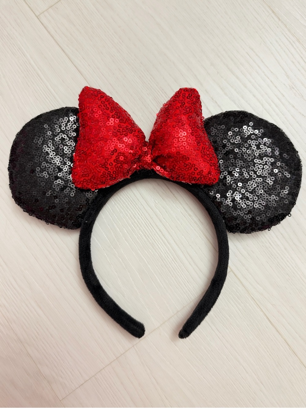 Minnie Mouse Ear Headband